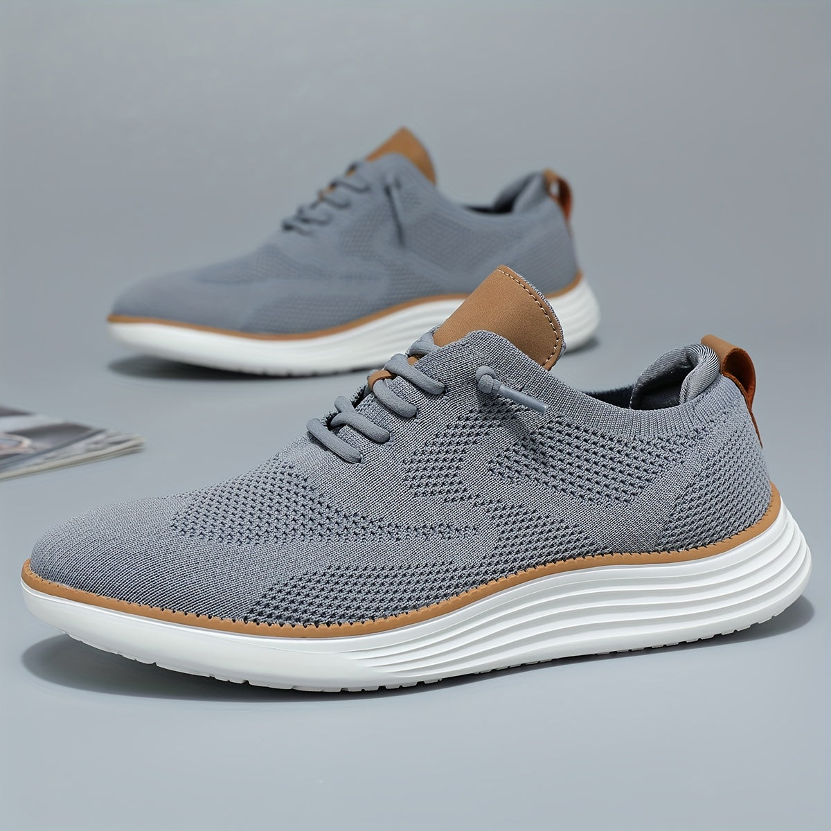 Men's Lightweight Sneakers - Athletic Shoes - Breathable Lace-ups