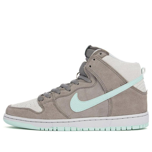 Nike Dunk High Pro SB 'Soft Grey'  305050-030 Epochal Sneaker