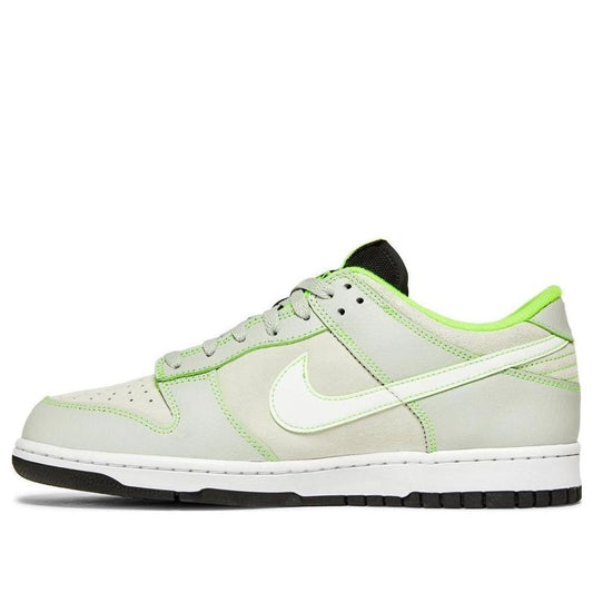 Nike Dunk Low 'University of Oregon PE'  FQ7260-001 Classic Sneakers